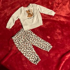 Matching sweat set